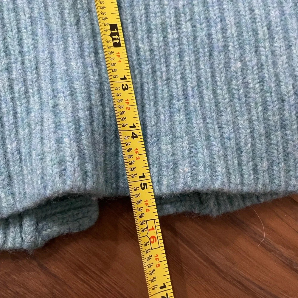 Mini Boden Lambswood Cardigan Sweater Wood Toggle Buttons 7-8 Years Light Blue